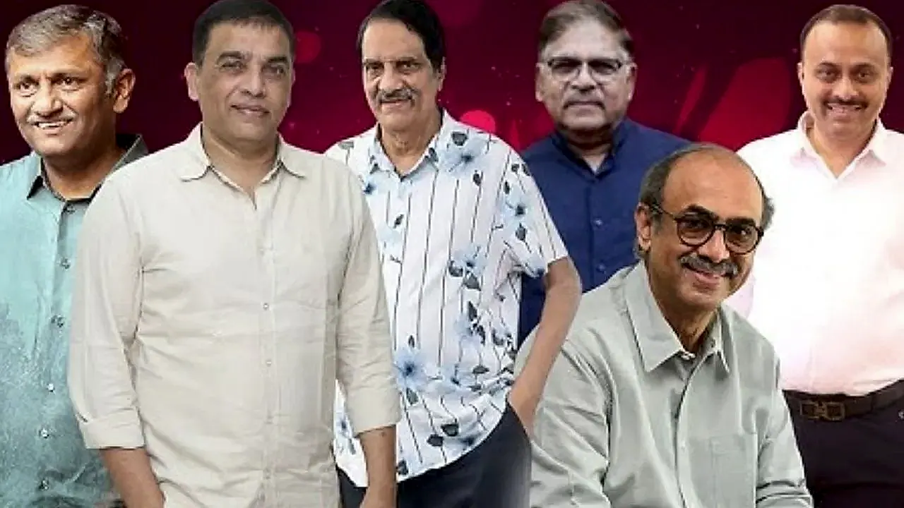 చేతులు దాటుతున్న సినిమా బడ్జెట్లు..  టాలీవుడ్ నిర్మాతలు