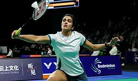 సెమీస్లో పి.వి. సింధు పరాజయం
