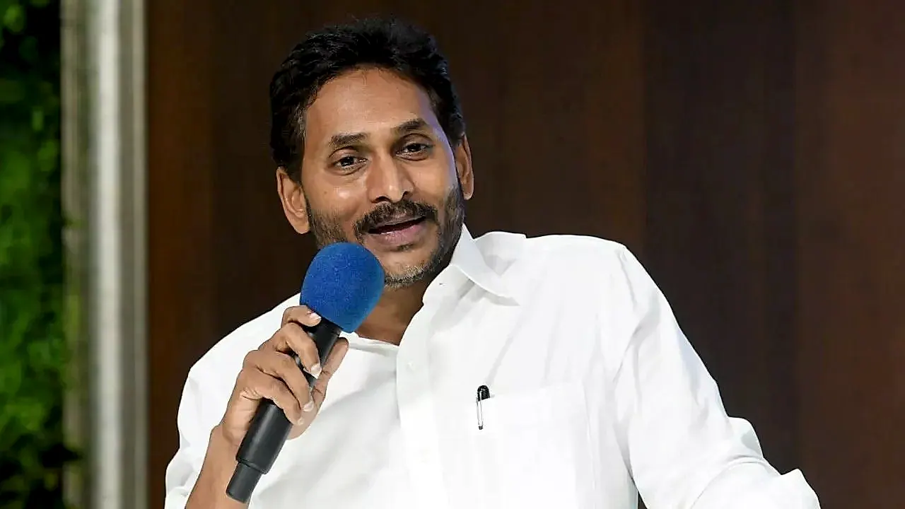 రాష్ట్రంలో దారుణ పరిస్థితులు:    మళ్ళీ పాదయాత్ర చేస్తా : వైఎస్ జగన్