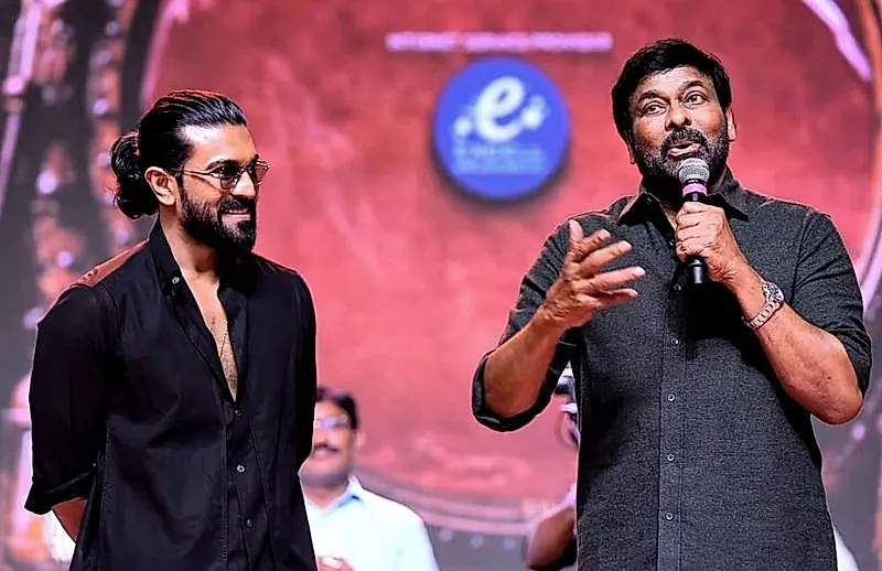 ‘పెద్ది’లో రామ్‌చరణ్‌ నటనపై చిరంజీవి ప్రశంసలు