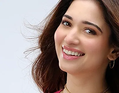 అవి ఐటమ్ కాదు… అందరికీ నచ్చే పార్టీ పాటలే: తమన్నా స్పష్టీకరణ