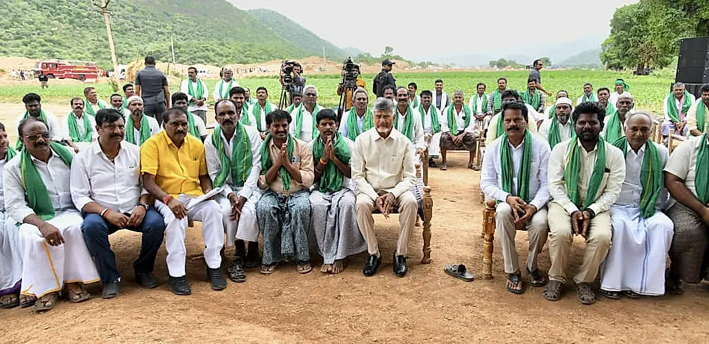 వెలిగొండ ప్రాజెక్టు రైతులకు భరోసా: చంద్రబాబు