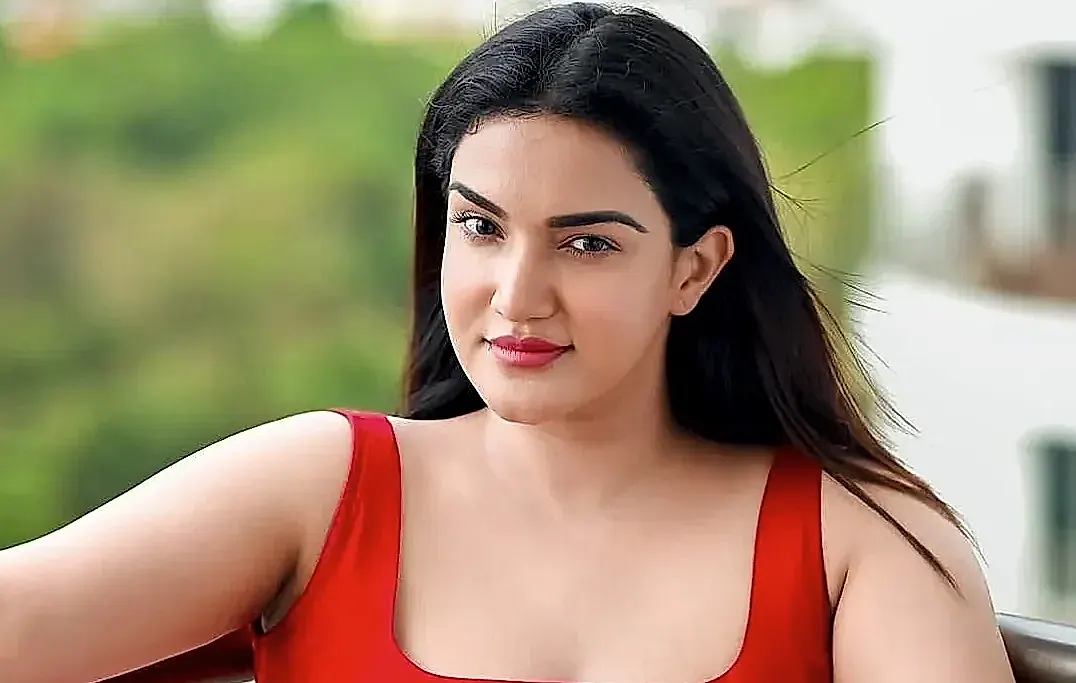 నటి హనీ రోజ్కు వ్యాపారవేత్త చెమ్మనూర్ బహిరంగ క్షమాపణ