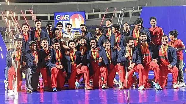 ఏపీఎల్లో తొలి టైటిల్ భీమవరం బుల్స్ సొంతం