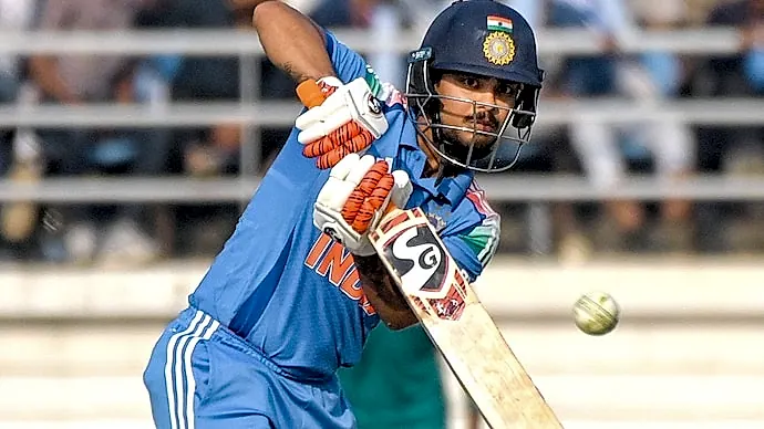 టీ20 ర్యాంకింగ్స్‌లో నంబర్‌వన్‌ బ్యాటర్‌గా ఇషాన్‌ కిషన్‌