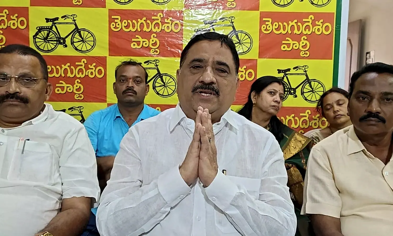 రాయలసీమ ముఖచిత్రం మారనుందని ఎమ్మెల్యే కాలవ
