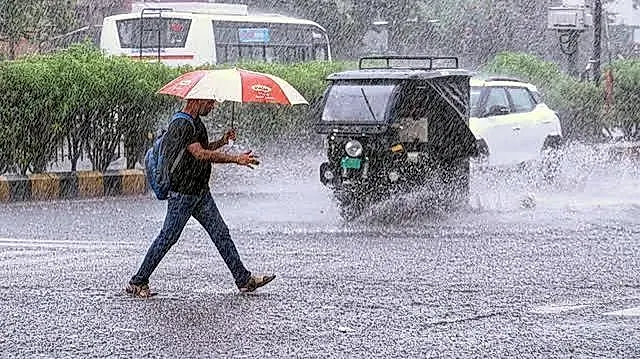 తెలుగు రాష్ట్రాల్లో ఐదు రోజులపాటు వర్షాలు