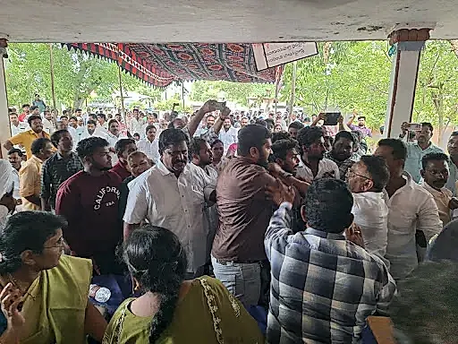 ప్రొద్దుటూరు మున్సిపాలిటీలో కొత్తపల్లె పంచాయతీ విలీనం పై గ్రామ సభలో ఉద్రిక్తత