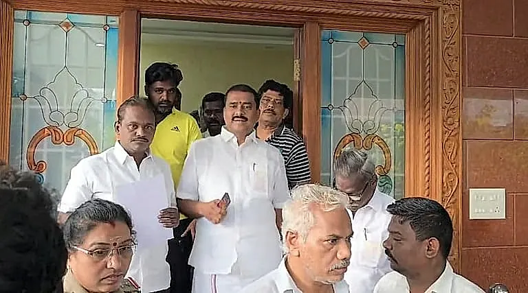 డీఎంకే ఎమ్మెల్యే మార్కండేయన్ అరెస్ట్..