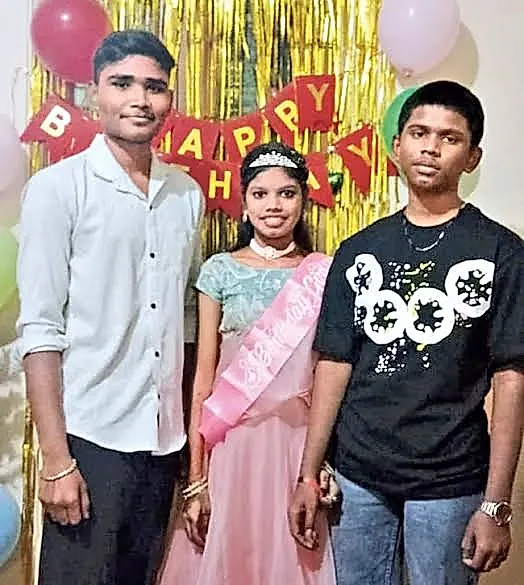 కాలువలో స్నానానికి వెళ్లి ముగ్గురు మృతి