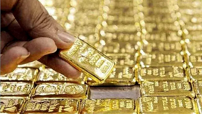 పసిడి ధరలు యూటర్న్.. : స్వల్ప పెరుగుదల..
