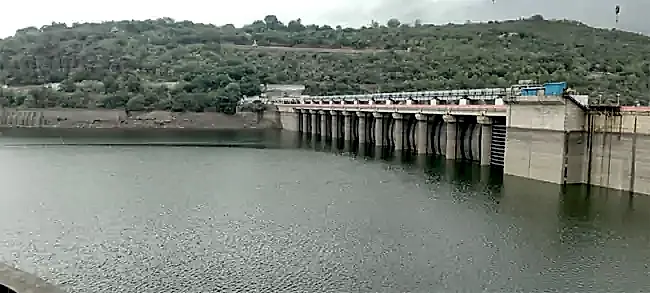 శ్రీశైలం జలాశయానికి భారీగా వరద