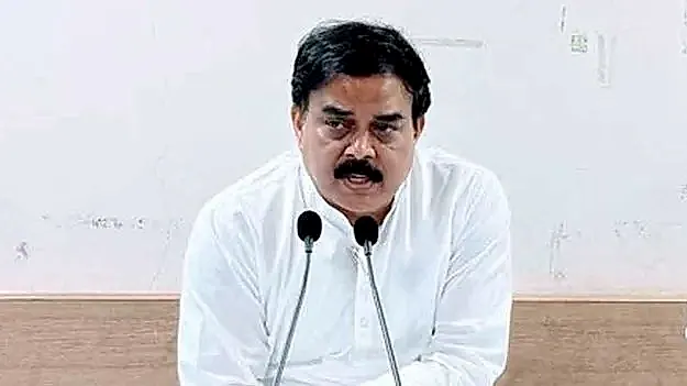 మినీ మార్ట్ల ద్వారా రేషన్ బియ్యం :మంత్రి నాదెండ్ల మనోహర్.. బ్లాక్ మార్కెట్ను అడ్టుకుంటాం..