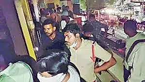 రాజంపేటలో శ్రీరామ్‌ ఫైనాన్స్‌ బ్రాంచ్‌లో అగ్నిప్రమాదం