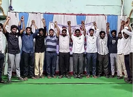 యువతకు ఇచ్చిన హామీలను వెంటనే అమలు చేయాలి: DYFI డిమాండ్