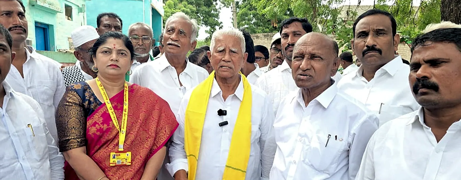 గ్రామీణ ప్రాంతాల అభివృద్ధికి ప్రత్యేక ప్రాధాన్యత: ఎమ్మెల్యే వరదరాజుల రెడ్డి
