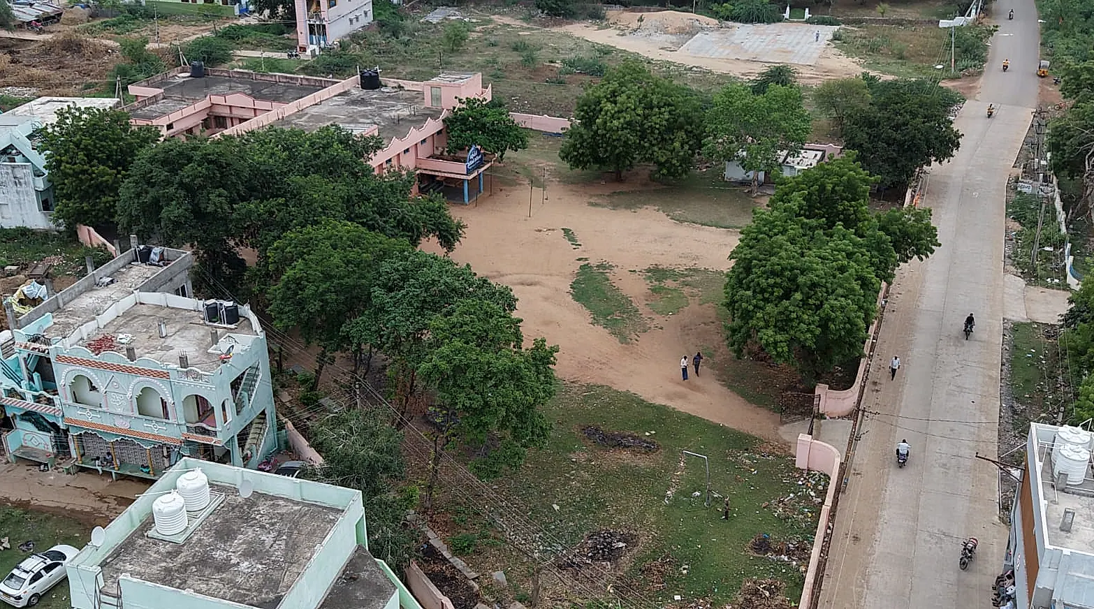 వేంపల్లి పట్టణంలో డ్రోన్ బీట్ నిర్వహించిన పోలీసులు