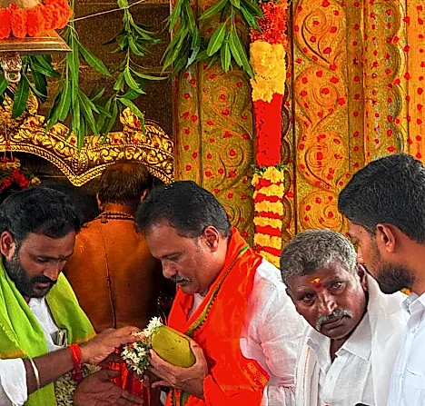 నంగనూరిపల్లెలో శ్రీ సీతారామస్వామి దేవాలయంలో ప్రత్యేక పూజలు