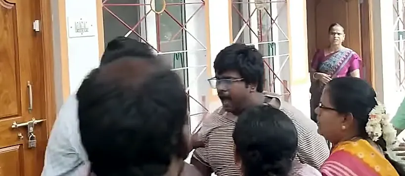 మదనపల్లె ప్రైవేట్ పాఠశాలపై మతబోధనల ఆరోపణలు.. విచారణకు తల్లిదండ్రుల డిమాండ్