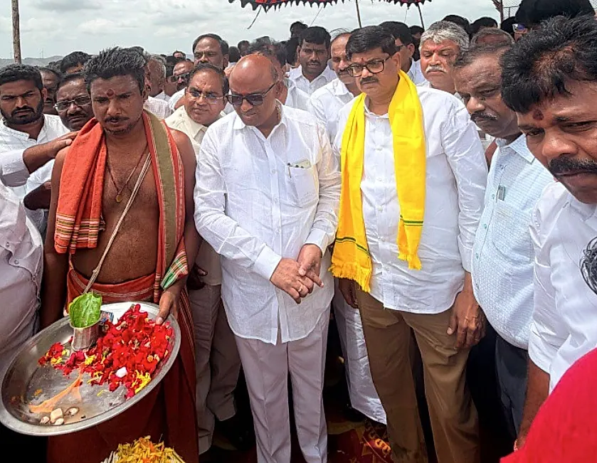బ్రహ్మం సాగర్ నుంచి లెఫ్ట్ కెనాల్‌కు సాగునీటి విడుదల