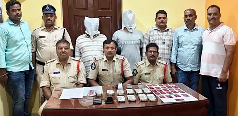 కర్నూలులో ‘తల్లికి వందనం’ పథకం నిధుల మోసం కేసు ఛేదనపై అభినందనలు