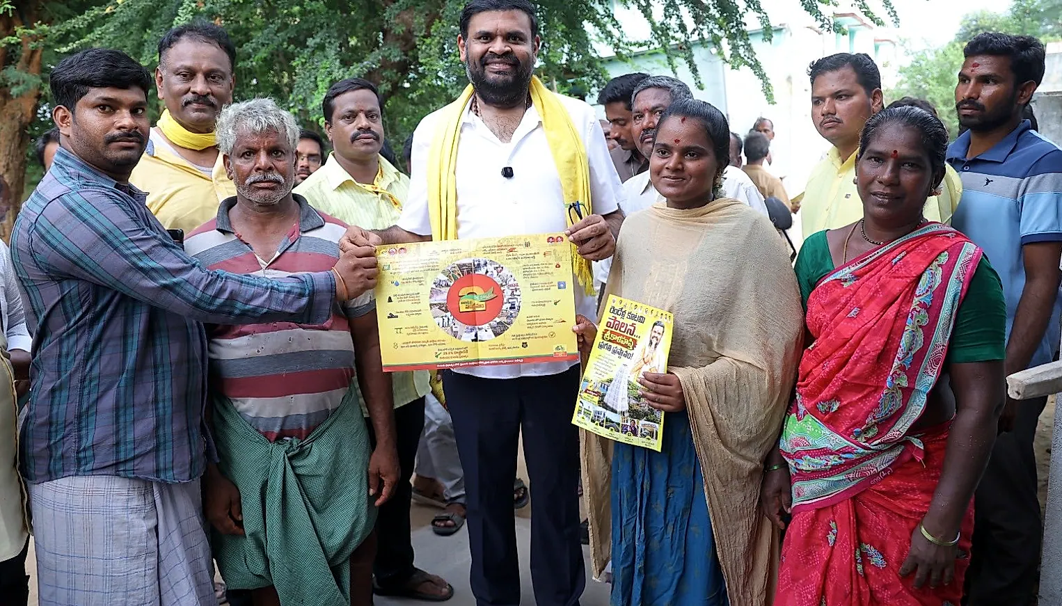 కొత్తకండ్రిగ గ్రామ పంచాయతీలో “ఇంటింటికీ మీ సుధీరన్న” కార్యక్రమానికి ప్రజల అపూర్వ స్పందన