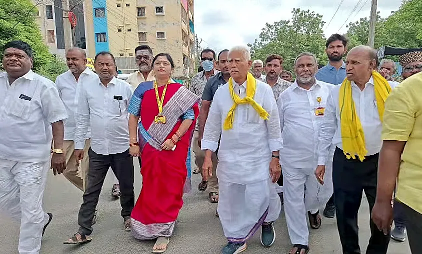 భగత్ సింగ్ కాలనీలో కూటమి పాలన రెండు ఏళ్ల నమ్మకం కార్యక్రమం