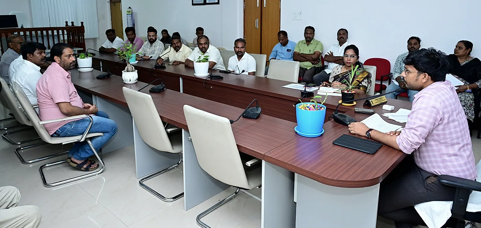 సిలిండర్ల సరఫరాలో పారదర్శకతకు చర్యలు: జెసీ ఆదర్శ్ రాజేంద్రన్
