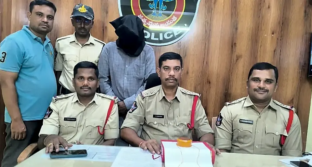 ప్రొద్దుటూరు వన్ టౌన్‌లో బంగారు గొలుసు దొంగతనం కేసు ఛేదన