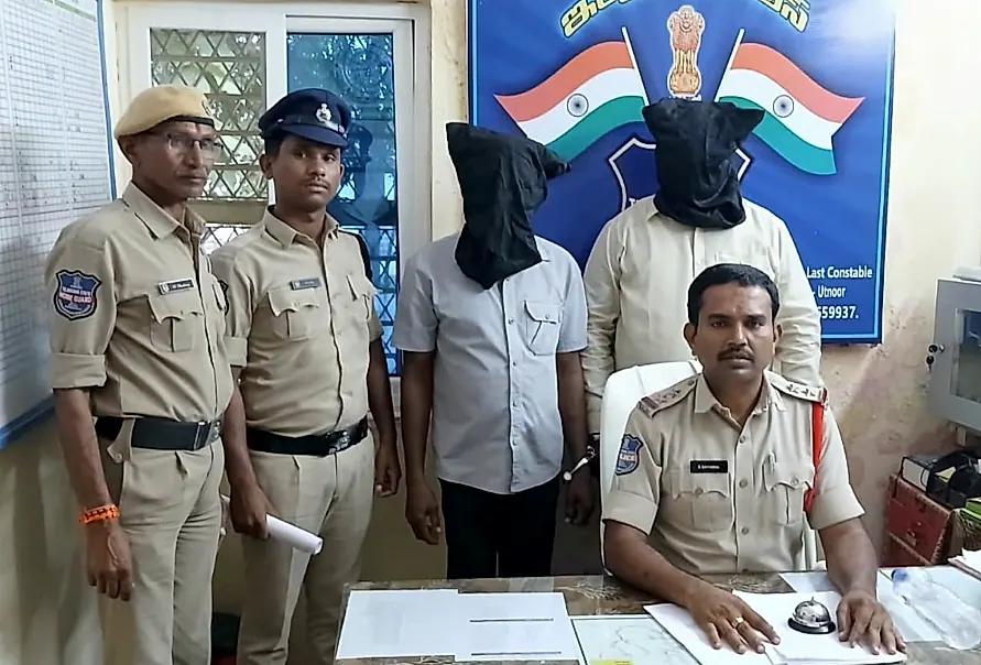 విదేశీ ఉద్యోగం పేరుతో రూ.6.51 లక్షల మోసం – ఇద్దరు నిందితుల అరెస్ట్