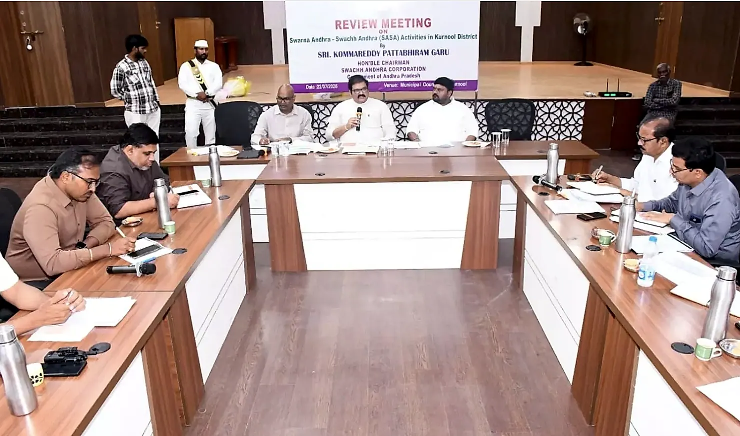కర్నూలు స్వచ్ఛతకు సమిష్టి కృషి చేయాలి: కొమ్మారెడ్డి పట్టాభిరామ్ సూచన
