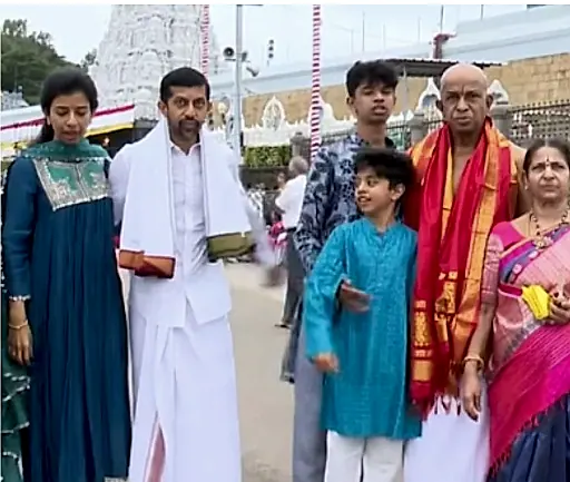 తిరుమల శ్రీవారిని దర్శించుకున్న మైహోమ్ చైర్మన్ జూపల్లి రామేశ్వరరావు