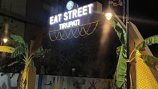 వైసీపీ నేత అనుచరుడి షాపుకు నోటీసులు