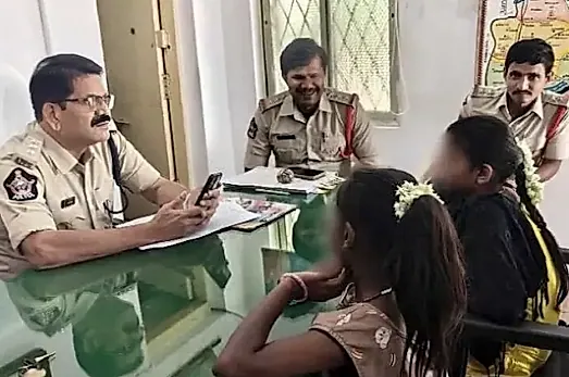 బాలికల ఘటనలో పోలీసులు చర్యలు