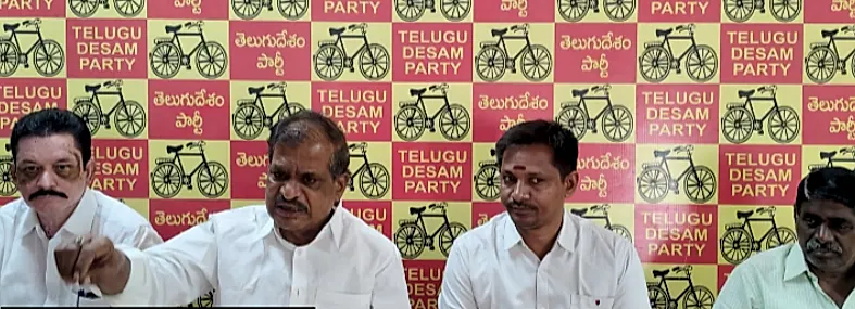 డీఎస్సీపై వైసీపీ ఆరోపణలు నిరాధారం: మల్లెల లింగారెడ్డి
