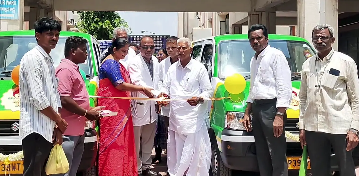 ప్రొద్దుటూరు జిల్లా ఆసుపత్రిలో తల్లి–బిడ్డ ఎక్స్ప్రెస్ సేవ ప్రారంభం