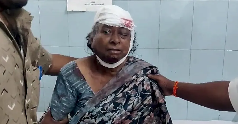 మహిళపై కొడవలితో హత్యాయత్నం