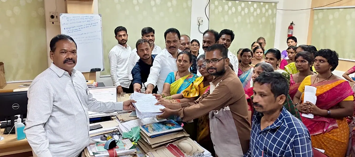 నేతన్న కుటుంబాల సమస్యపై పాతకోట బంగారు రెడ్డి గారి చర్యలు