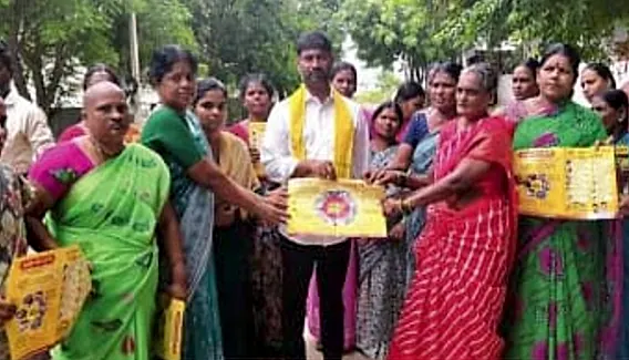 జమ్మలమడుగు నియోజకవర్గాన్ని ఆదర్శంగా తీర్చిదిద్దేందుకు కృషి: పేష్ రెడ్డి