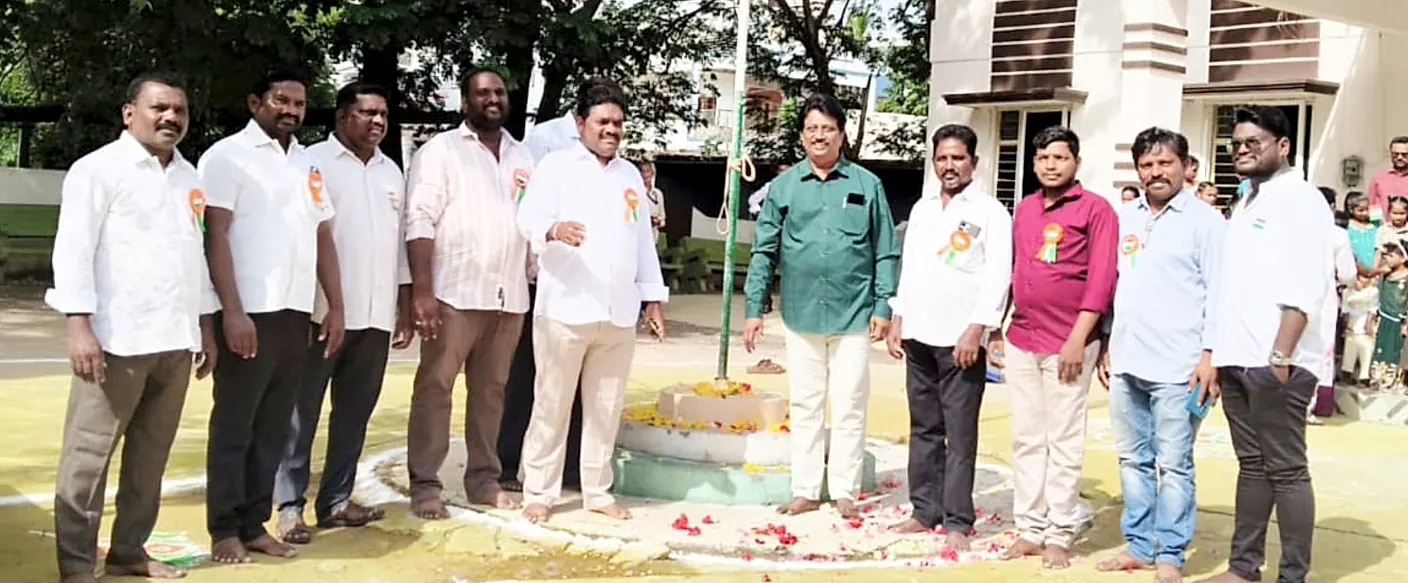 ప్రొద్దుటూరు మండల పరిషత్ కార్యాలయంలో స్వాతంత్ర్య దినోత్సవ వేడుకలు ఘనంగా