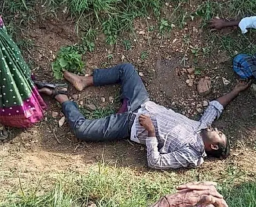 పెళ్లి నుంచి తిరుగు ప్రయాణంలో యువకుడి మృతి