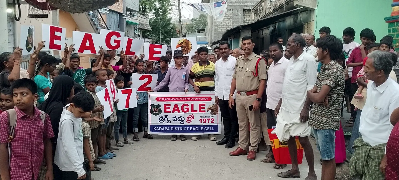 పెన్నా నగర్‌లో గంజాయి వ్యతిరేక అవగాహన కార్యక్రమం