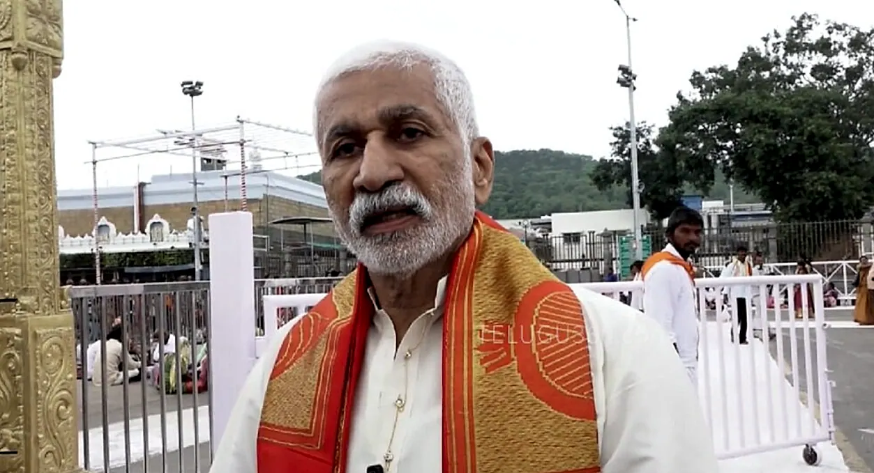 విజయసాయిరెడ్డి కొత్త పార్టీ – రాజకీయ లెక్కలు, రక్షణ కవచమేనా?