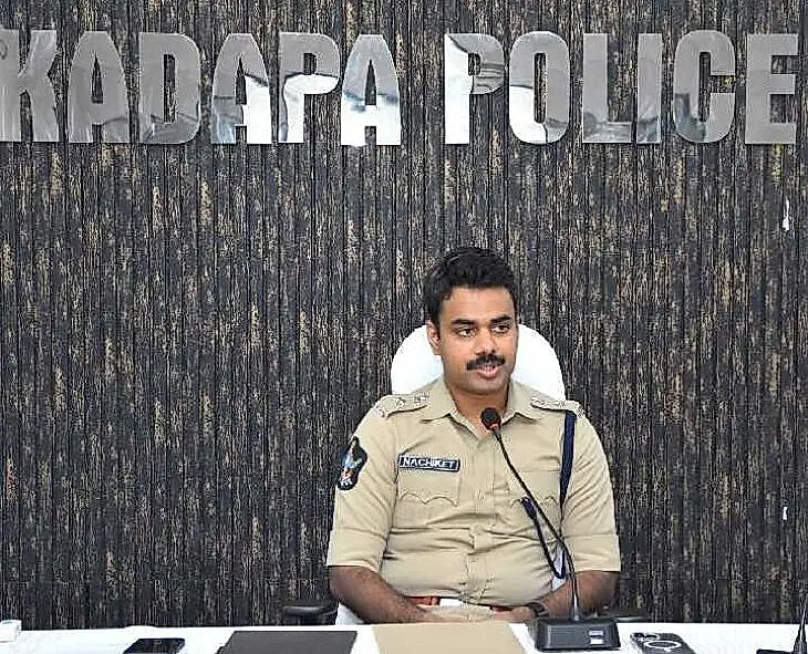 కడప జిల్లాలో ట్రాఫిక్ తనిఖీలు: 302 కేసులు, రూ.62,765 జరిమానాలు