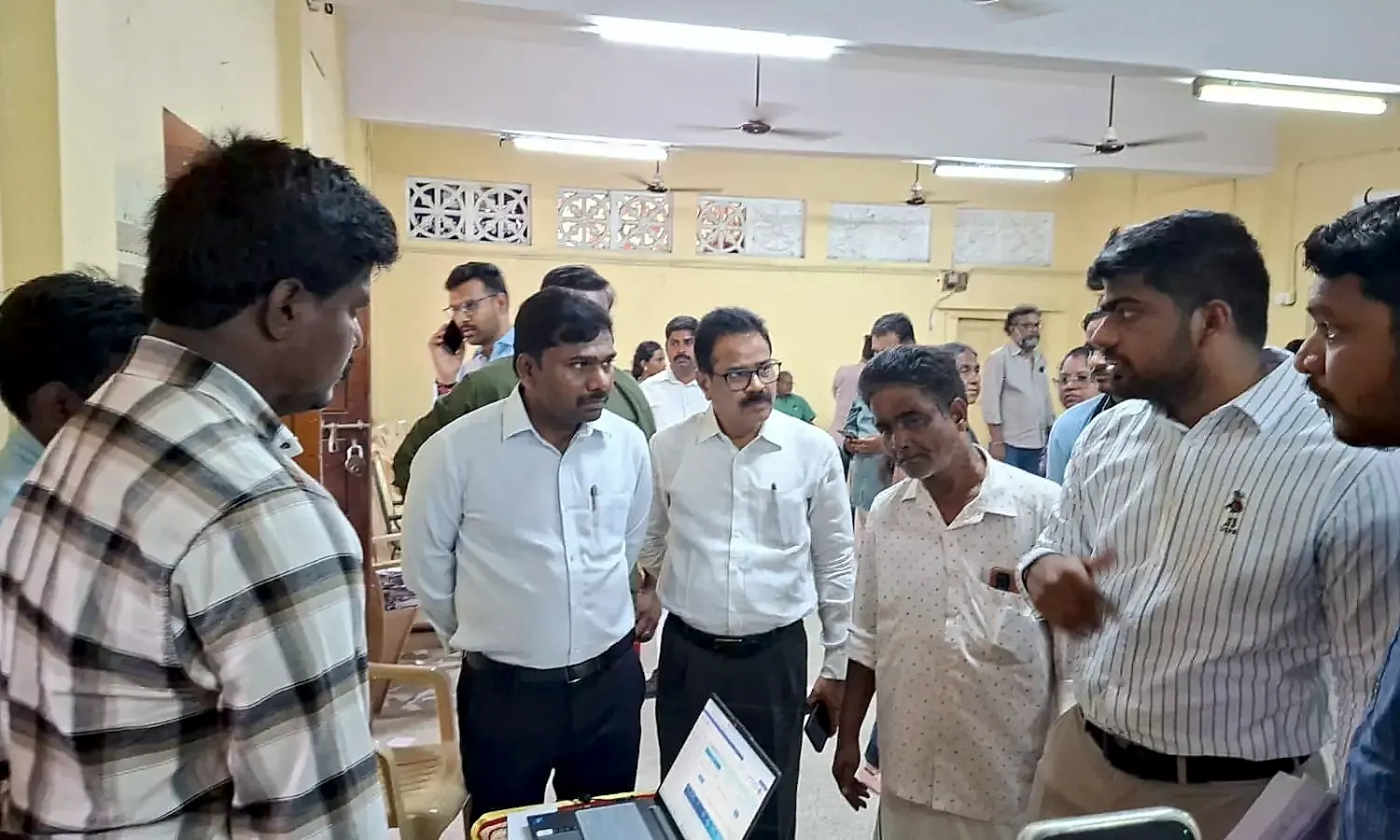 రేణిగుంటలో ఎస్‌ఐఆర్‌ అభ్యంతరాల విచారణ సజావుగా