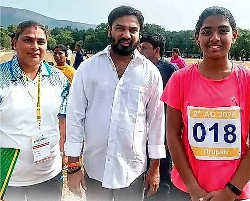 అమరావతి చాంపియన్షిప్లో అనంతపురం బాలిక రిద్ధి మెరుపు