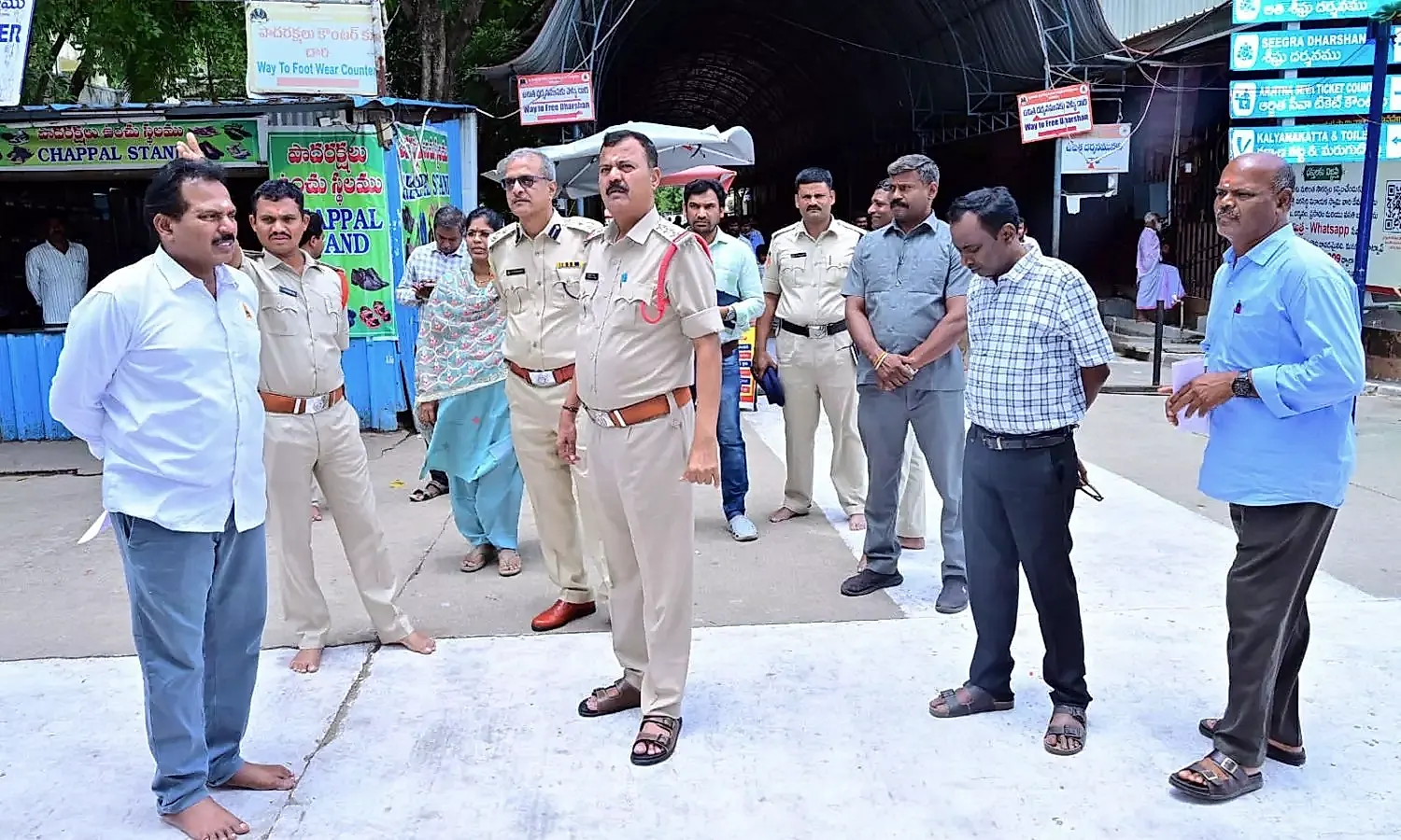 కాణిపాకం వినాయక స్వామి బ్రహ్మోత్సవాల ఏర్పాట్లపై అధికారుల తనిఖీలు