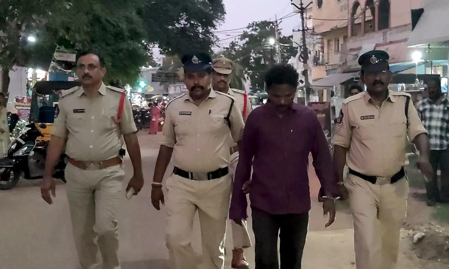 సూళ్ళూరుపేటలో భార్య హత్య.. భర్త అరెస్ట్