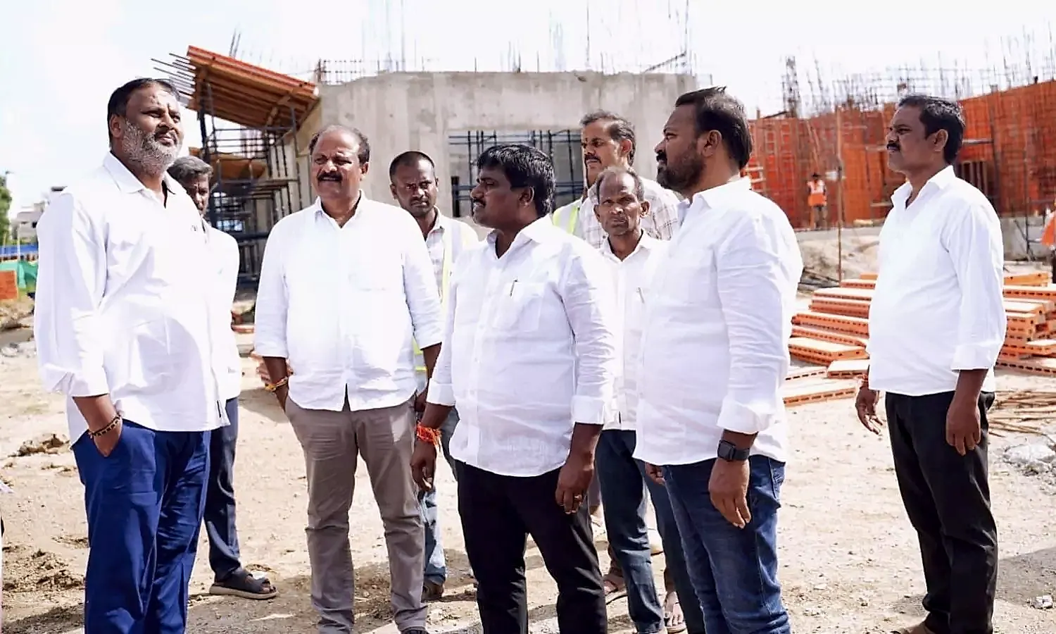 చిత్తూరులో నూతన టీడీపీ కార్యాలయాన్ని సందర్శించిన మంత్రి రాంప్రసాద్ రెడ్డి