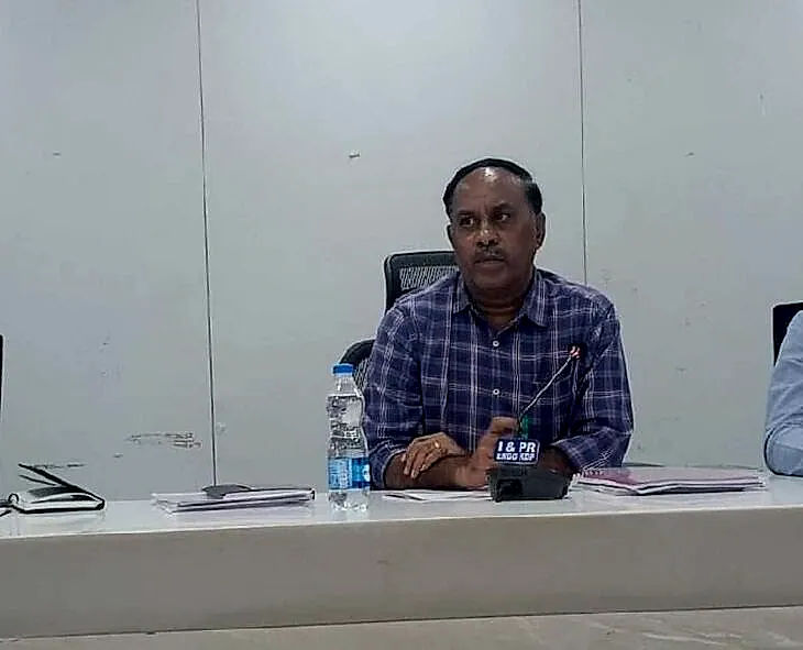పరిశ్రమల అనుమతుల్లో వేగం పెంచాలని ఆదేశించిన కడప డీఆర్వో